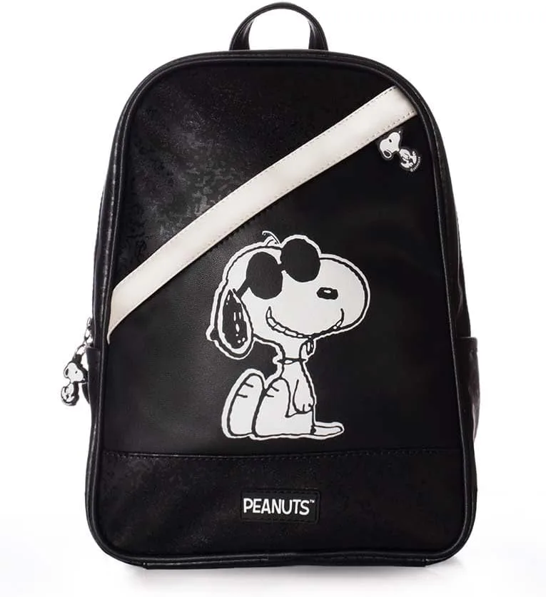 Snoopy Peanuts women's black backpack in glossy PU with a Snoopy illustration photo 1